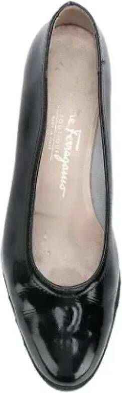 Salvatore Ferragamo Pre-owned Leather flats Black Dames