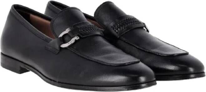 Salvatore Ferragamo Pre-owned Leather flats Black Heren