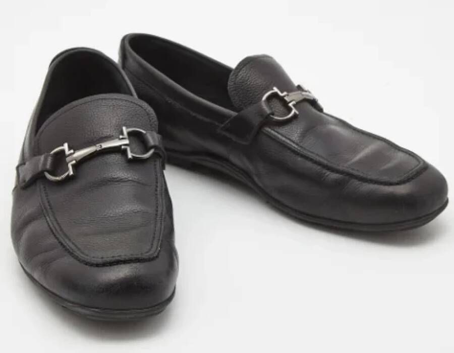 Salvatore Ferragamo Pre-owned Leather flats Black Heren