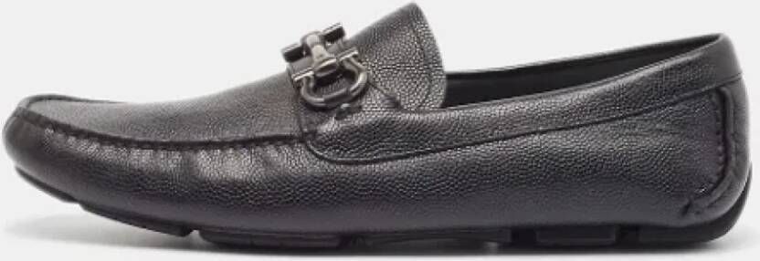 Salvatore Ferragamo Pre-owned Leather flats Black Heren