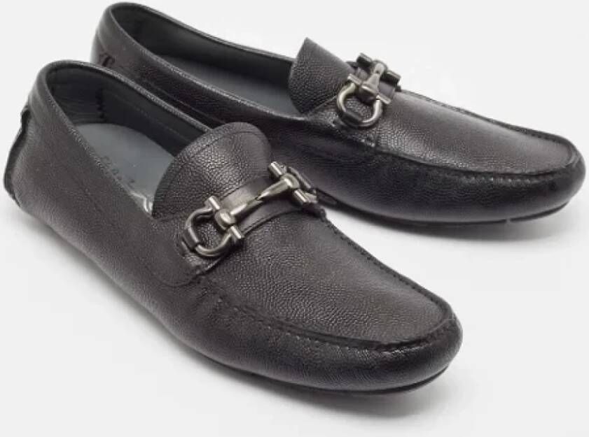 Salvatore Ferragamo Pre-owned Leather flats Black Heren