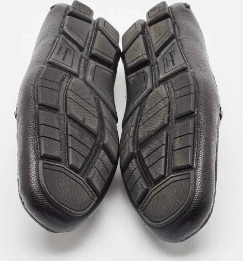 Salvatore Ferragamo Pre-owned Leather flats Black Heren