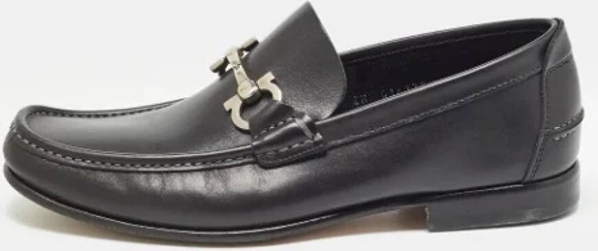 Salvatore Ferragamo Pre-owned Leather flats Black Heren