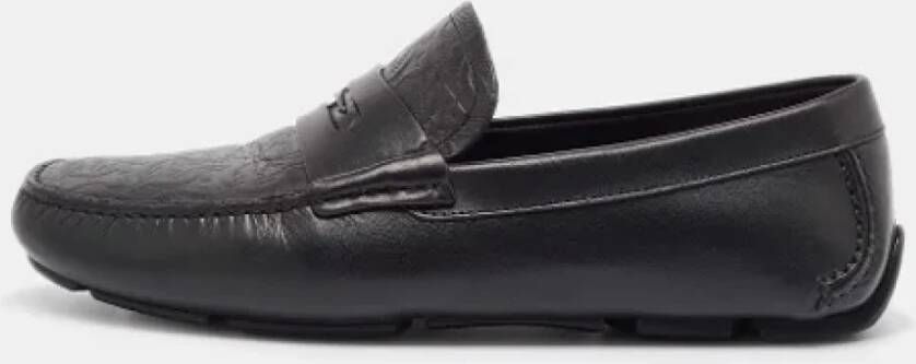 Salvatore Ferragamo Pre-owned Leather flats Black Heren