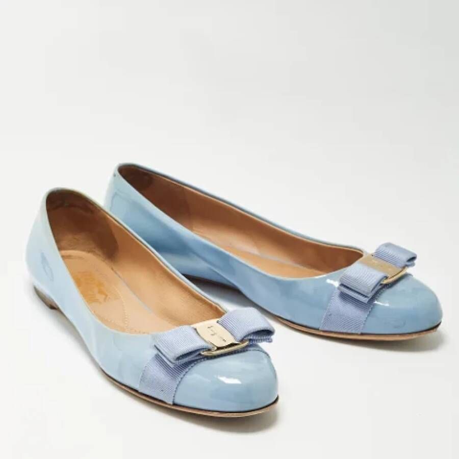 Salvatore Ferragamo Pre-owned Leather flats Blue Dames