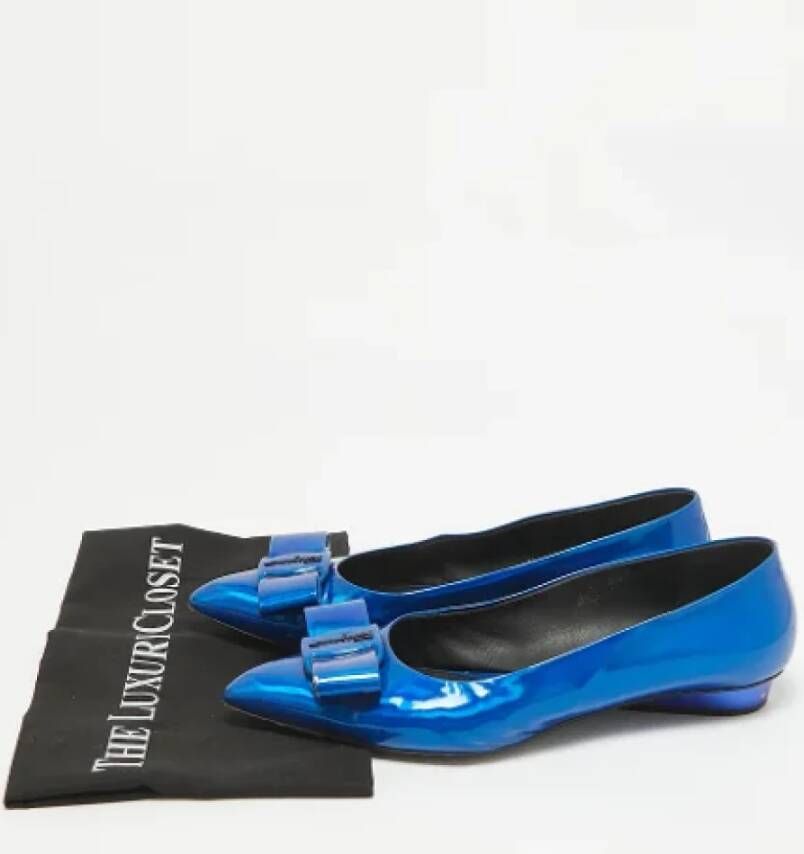 Salvatore Ferragamo Pre-owned Leather flats Blue Dames