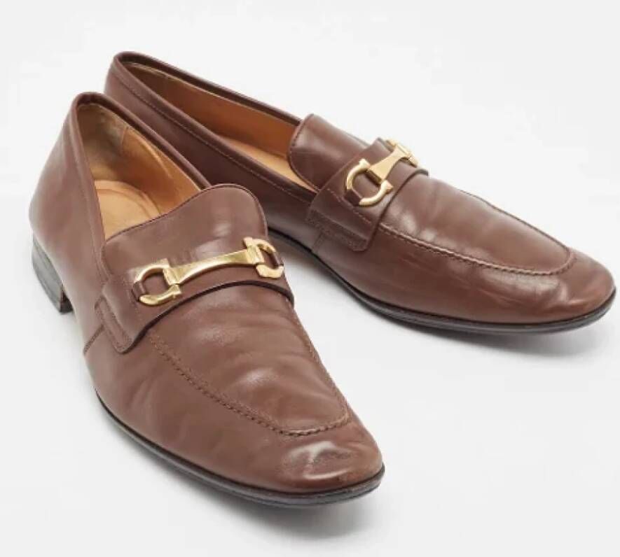 Salvatore Ferragamo Pre-owned Leather flats Brown Dames