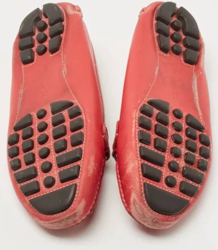 Salvatore Ferragamo Pre-owned Leather flats Red Dames