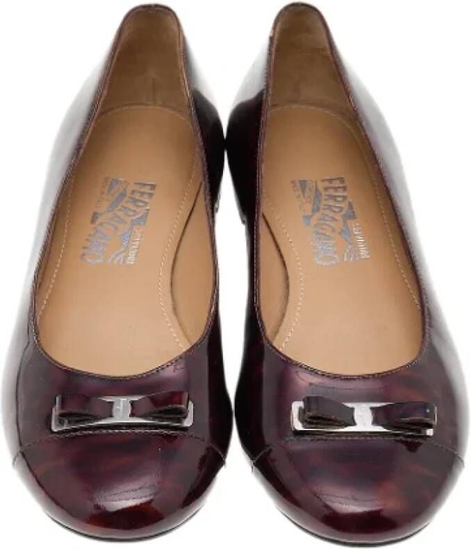 Salvatore Ferragamo Pre-owned Leather flats Red Dames