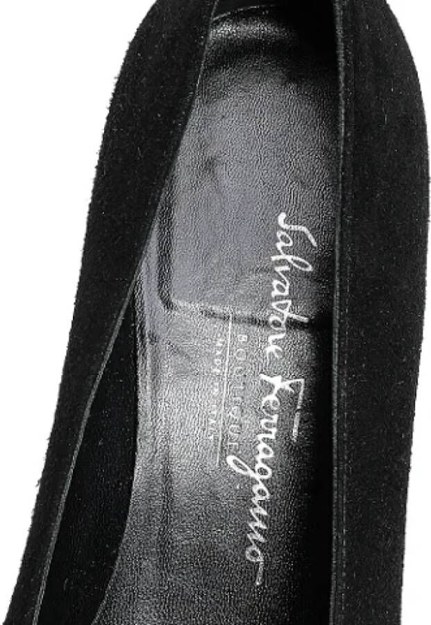 Salvatore Ferragamo Pre-owned Leather heels Black Dames