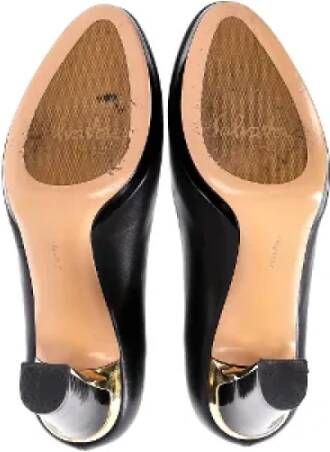 Salvatore Ferragamo Pre-owned Leather heels Black Dames