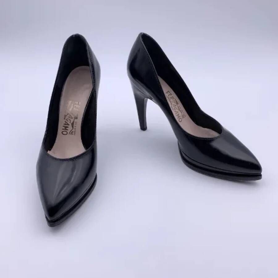 Salvatore Ferragamo Pre-owned Leather heels Black Dames