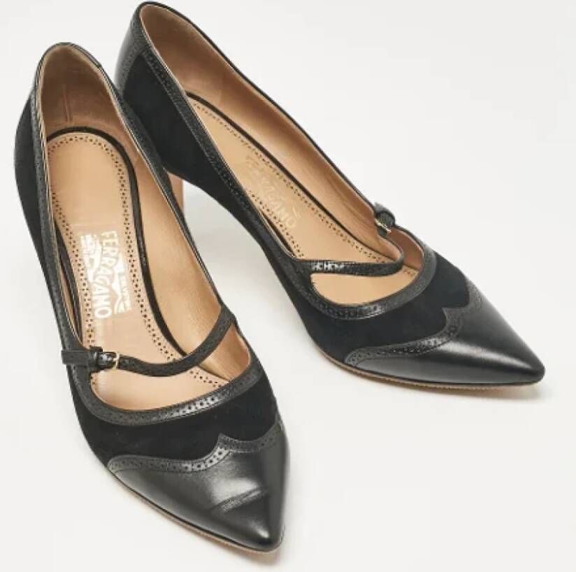 Salvatore Ferragamo Pre-owned Leather heels Black Dames