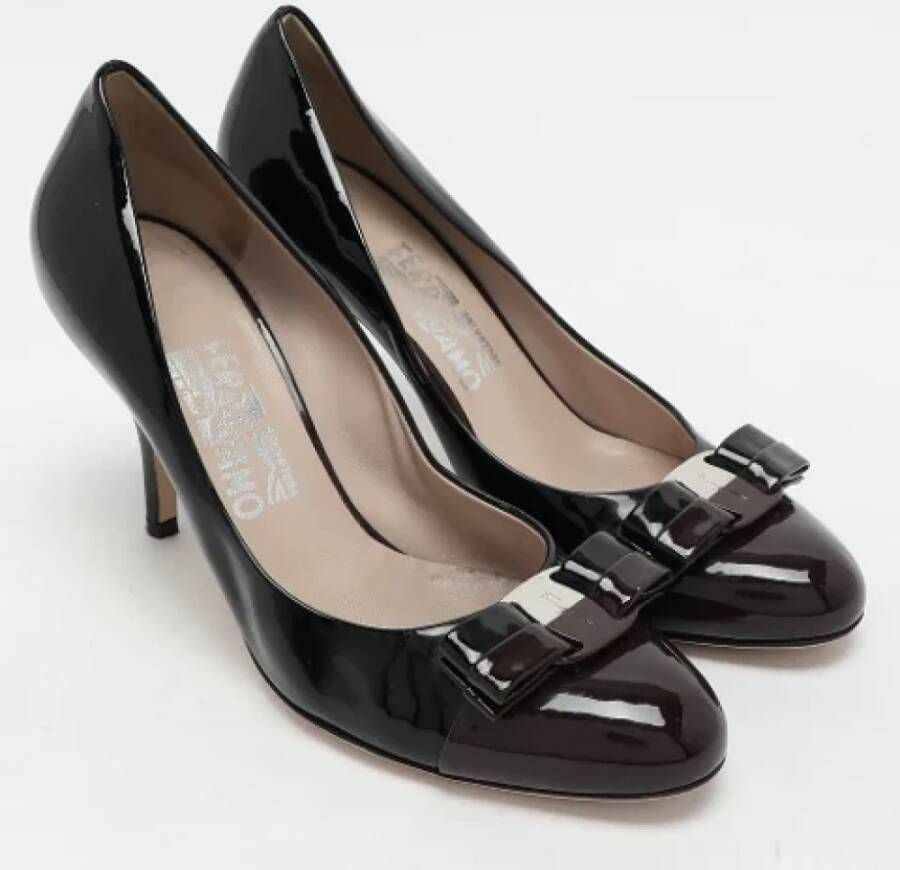 Salvatore Ferragamo Pre-owned Leather heels Black Dames