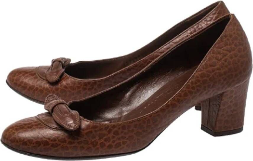 Salvatore Ferragamo Pre-owned Leather heels Brown Dames