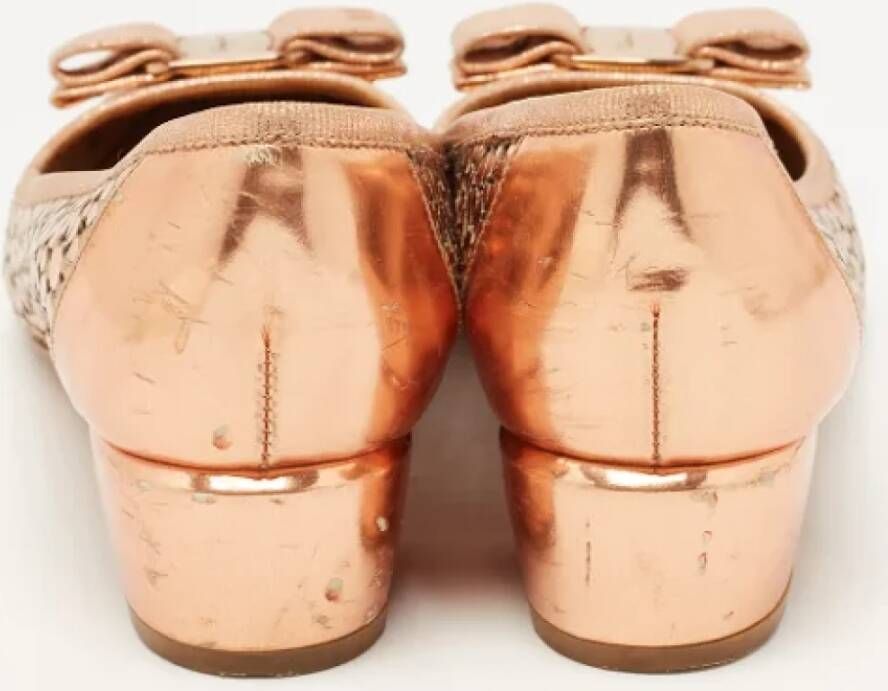 Salvatore Ferragamo Pre-owned Leather heels Pink Dames