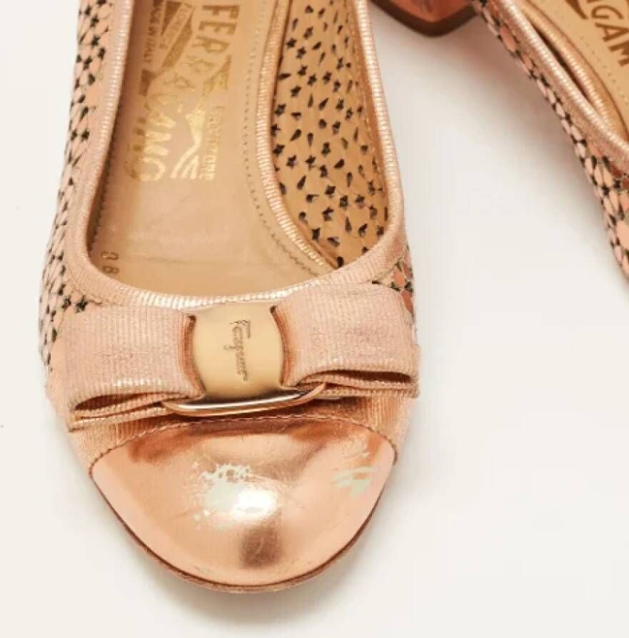 Salvatore Ferragamo Pre-owned Leather heels Pink Dames