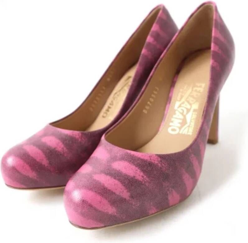 Salvatore Ferragamo Pre-owned Leather heels Pink Dames