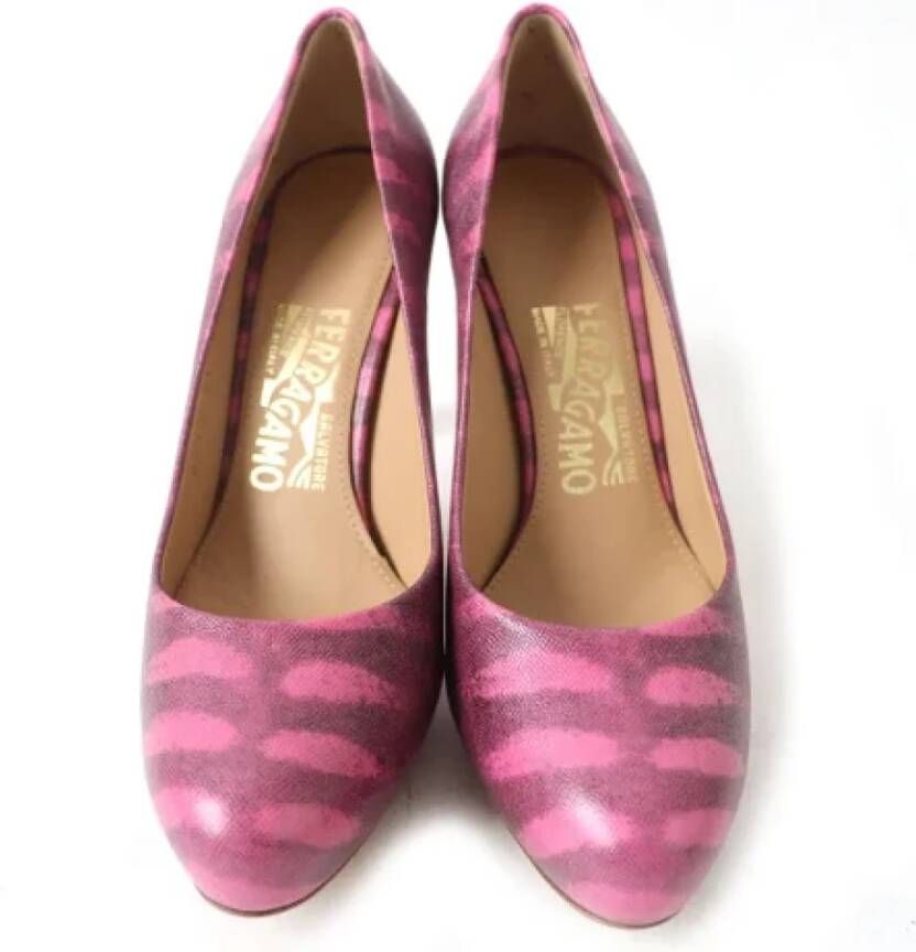 Salvatore Ferragamo Pre-owned Leather heels Pink Dames