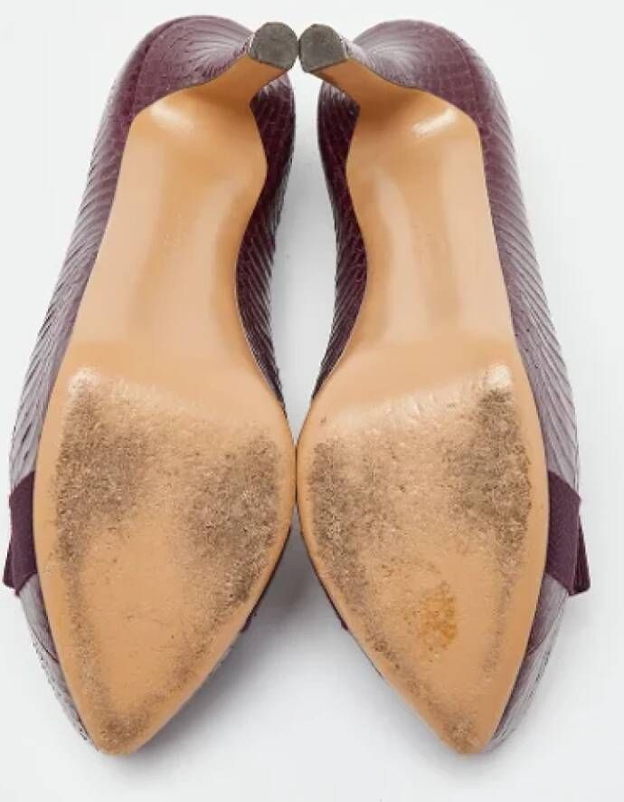 Salvatore Ferragamo Pre-owned Leather heels Purple Dames