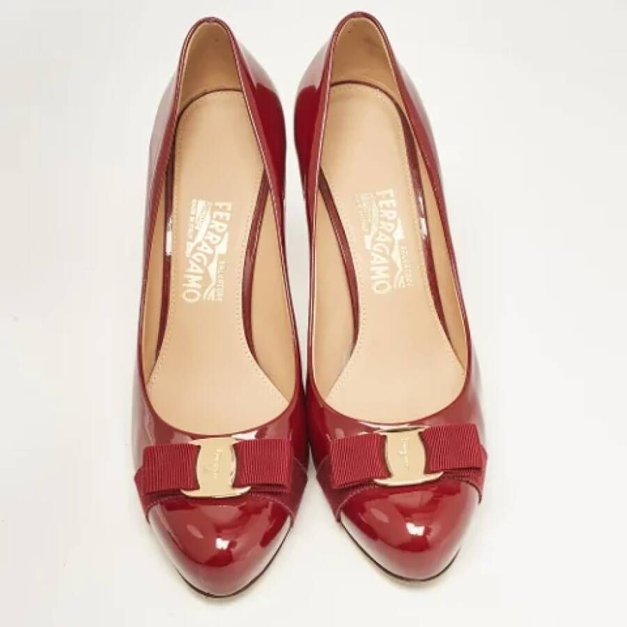 Salvatore Ferragamo Pre-owned Leather heels Red Dames