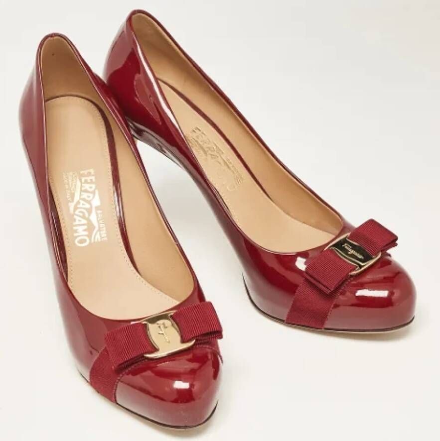 Salvatore Ferragamo Pre-owned Leather heels Red Dames