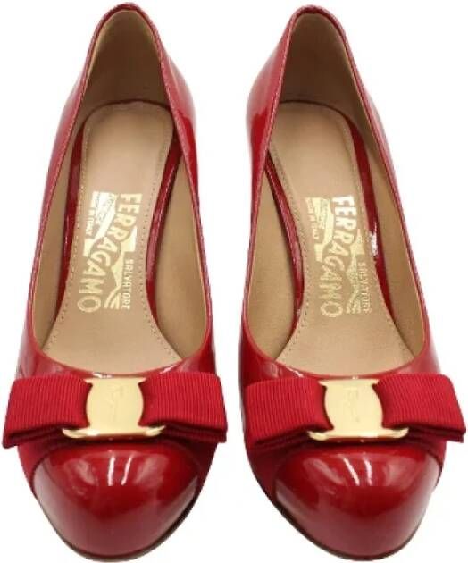 Salvatore Ferragamo Pre-owned Leather heels Red Dames