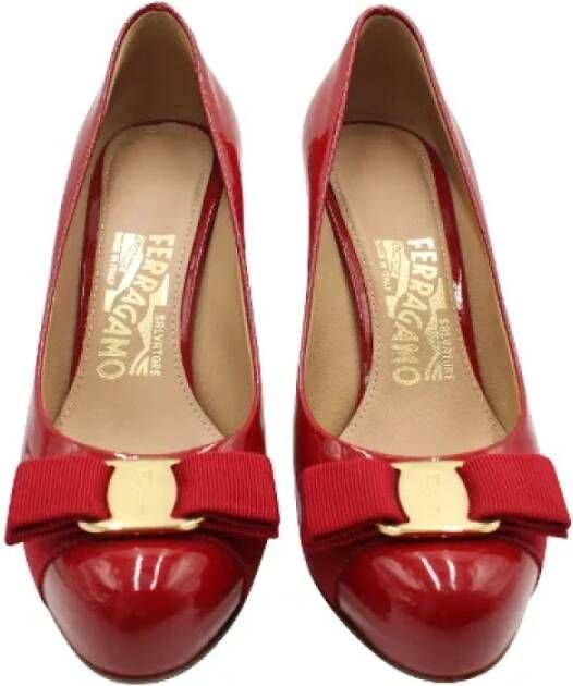 Salvatore Ferragamo Pre-owned Leather heels Red Dames