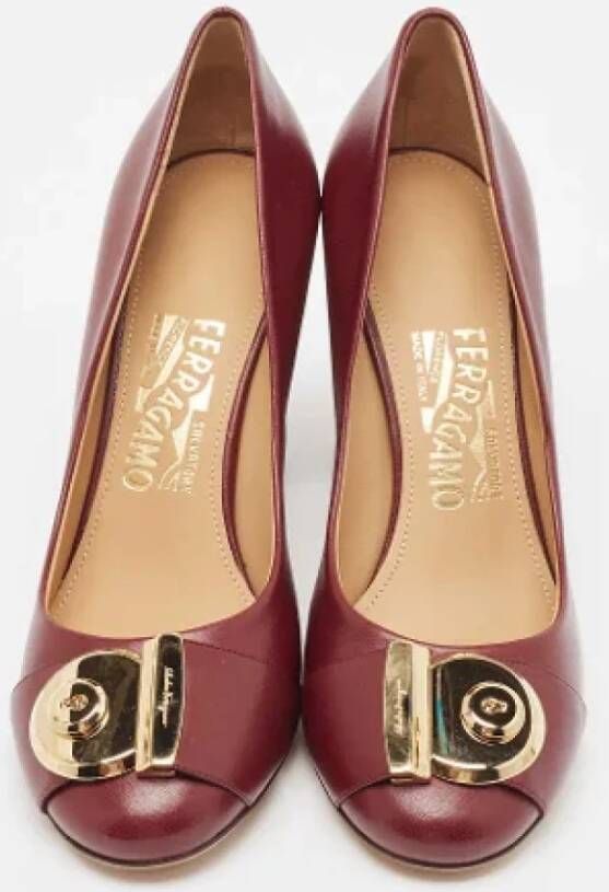 Salvatore Ferragamo Pre-owned Leather heels Red Dames