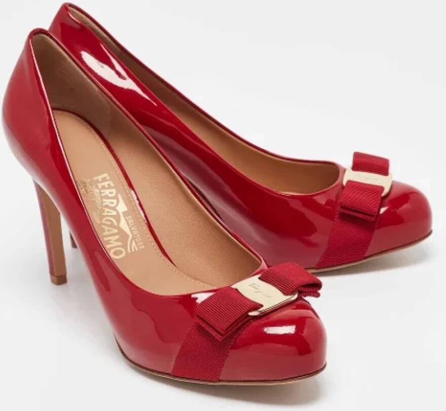 Salvatore Ferragamo Pre-owned Leather heels Red Dames