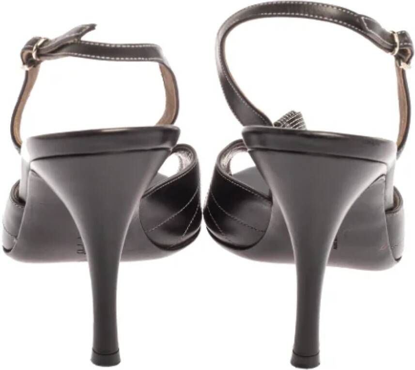 Salvatore Ferragamo Pre-owned Leather sandals Black Dames