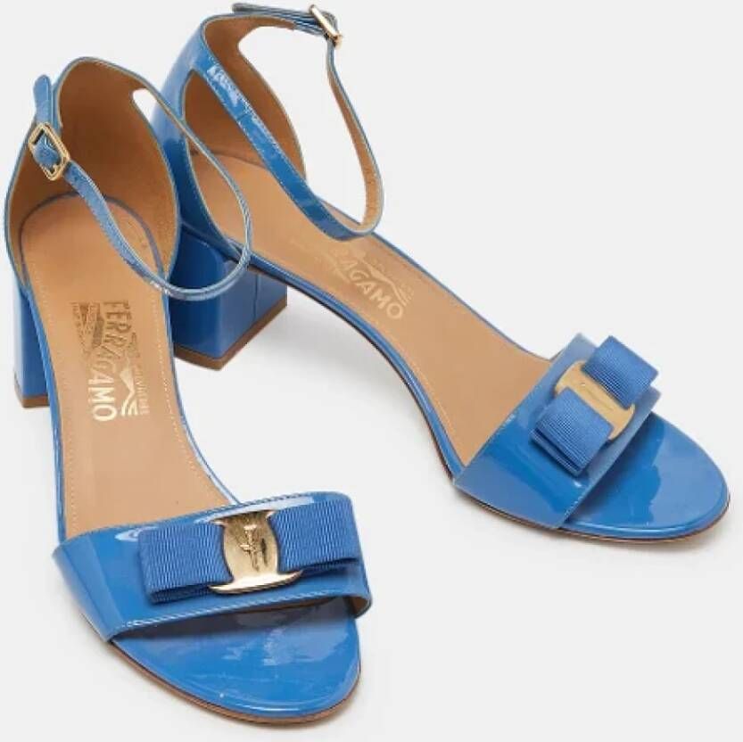 Salvatore Ferragamo Pre-owned Leather sandals Blue Dames