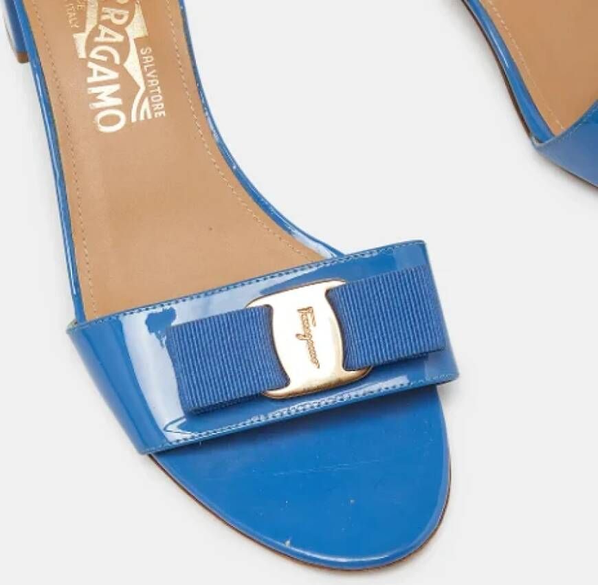 Salvatore Ferragamo Pre-owned Leather sandals Blue Dames