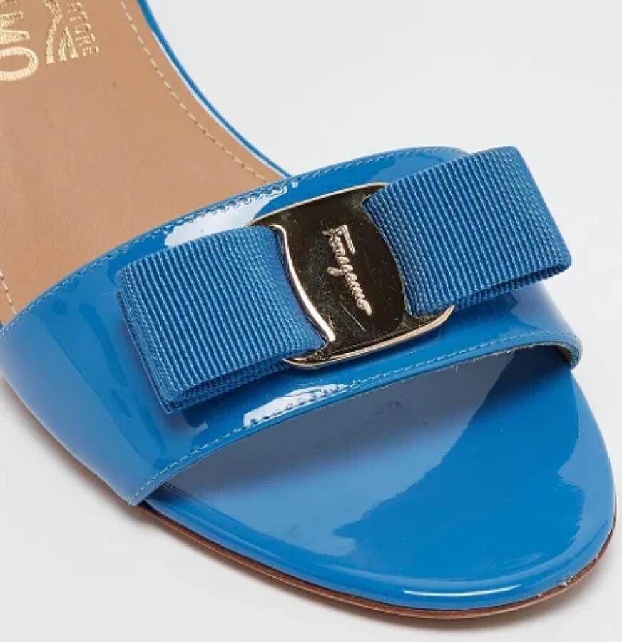 Salvatore Ferragamo Pre-owned Leather sandals Blue Dames