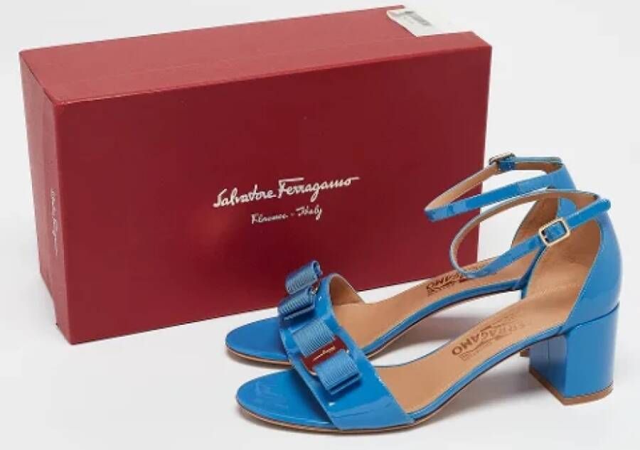 Salvatore Ferragamo Pre-owned Leather sandals Blue Dames