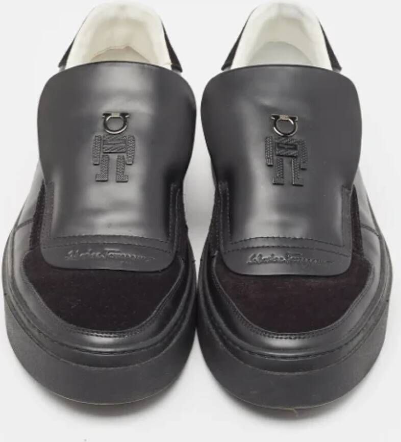 Salvatore Ferragamo Pre-owned Leather sneakers Black Heren