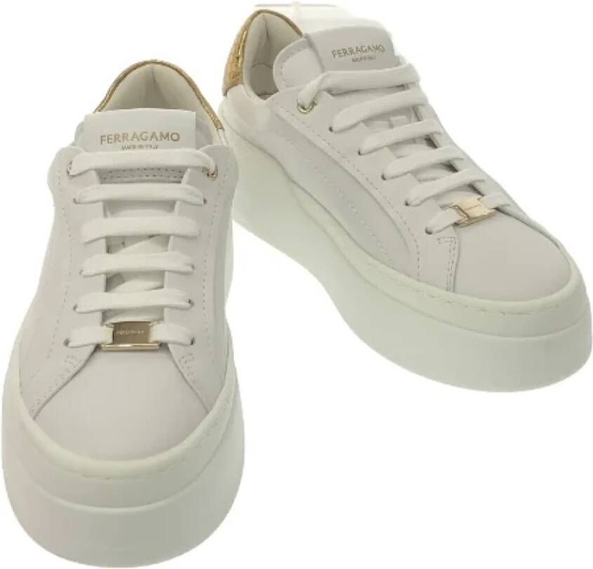 Salvatore Ferragamo Pre-owned Leather sneakers White Heren