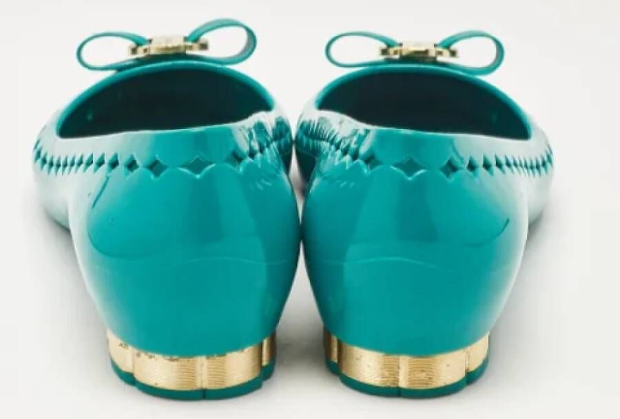 Salvatore Ferragamo Pre-owned Rubber flats Green Dames