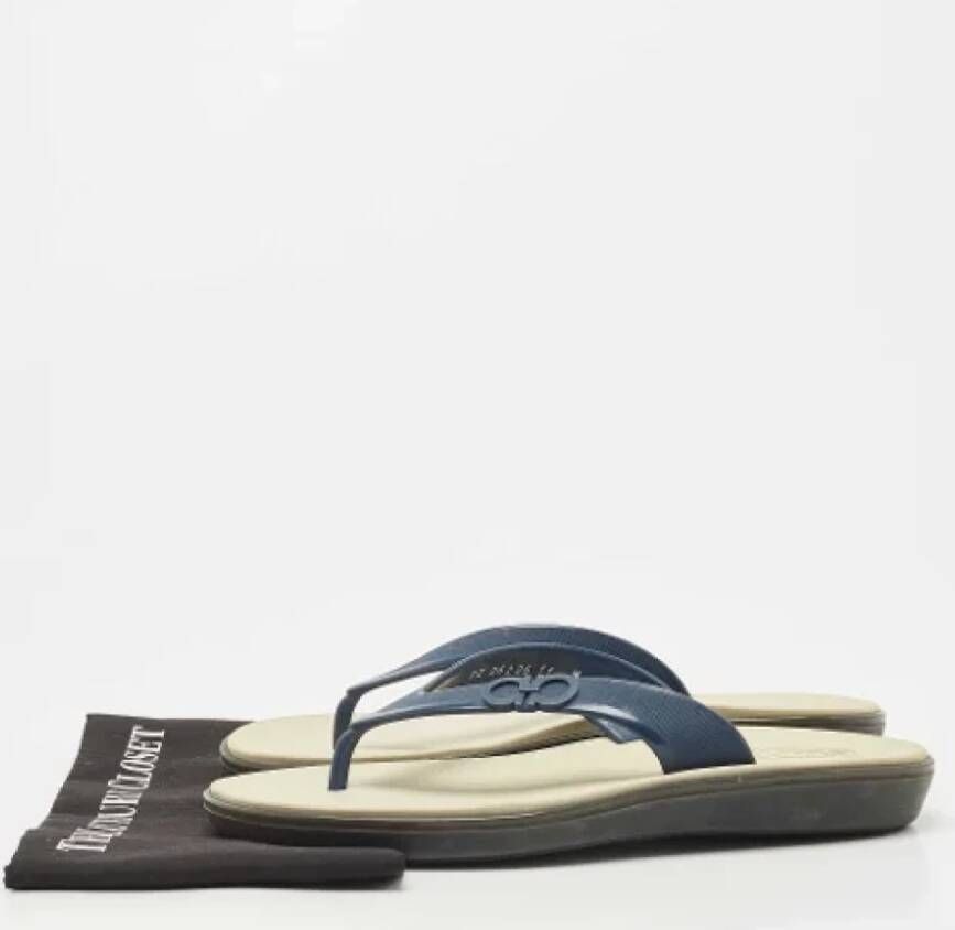 Salvatore Ferragamo Pre-owned Rubber sandals Blue Heren