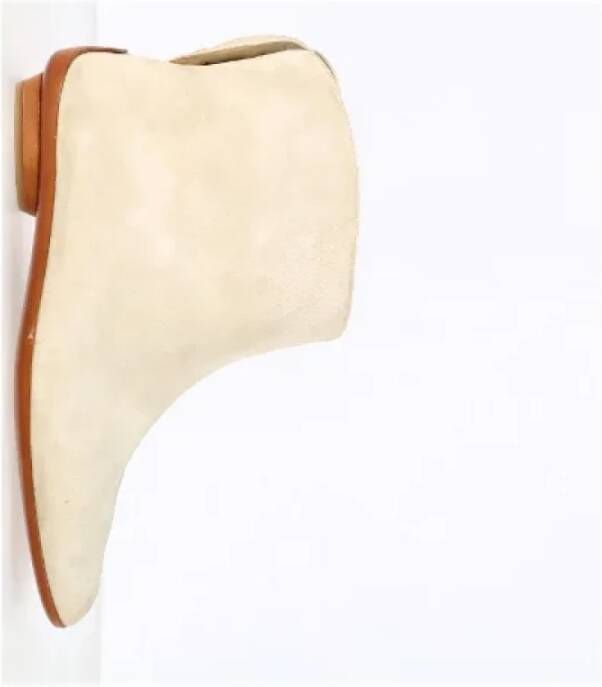 Salvatore Ferragamo Pre-owned Suede boots Beige Dames