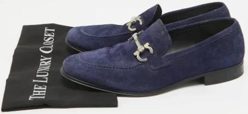 Salvatore Ferragamo Pre-owned Suede flats Blue Heren