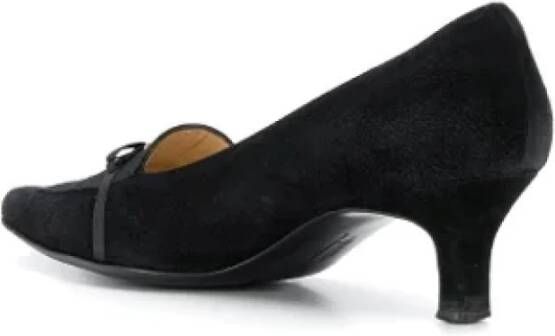 Salvatore Ferragamo Pre-owned Suede heels Black Dames