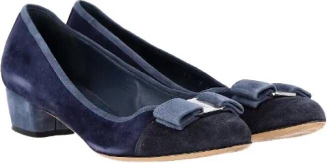 Salvatore Ferragamo Pre-owned Suede heels Blue Dames