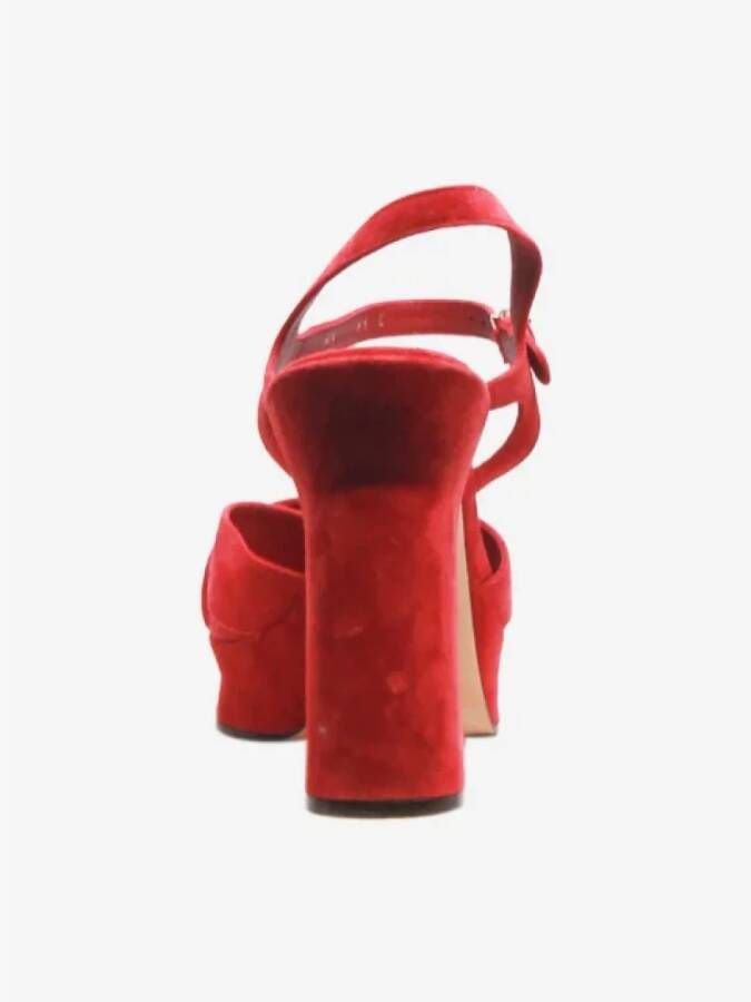 Salvatore Ferragamo Pre-owned Suede sandals Red Dames