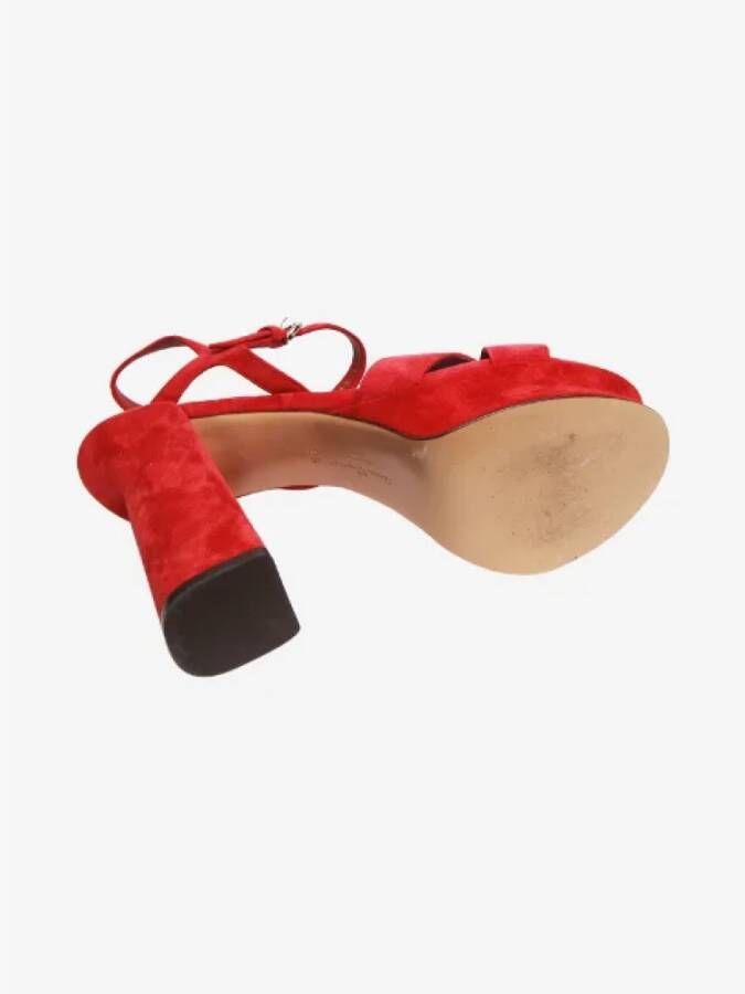 Salvatore Ferragamo Pre-owned Suede sandals Red Dames