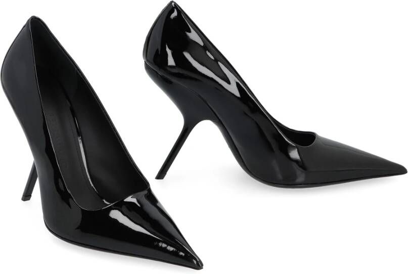 Salvatore Ferragamo Puntige Neus Stiletto Hakken Pumps Black Dames