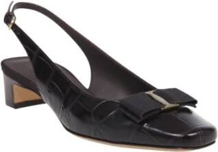 Salvatore Ferragamo Rivada C Sling Pump in Bruin Brown Dames