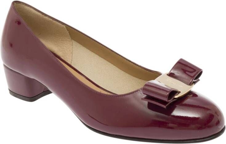 Salvatore Ferragamo Rode Ballerina Hakken met Strik Detail Red Dames