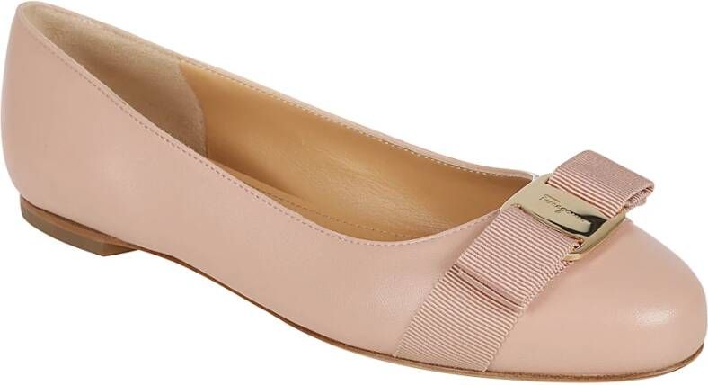 Salvatore Ferragamo Roze Platte Schoenen Varina Soft Pink Dames