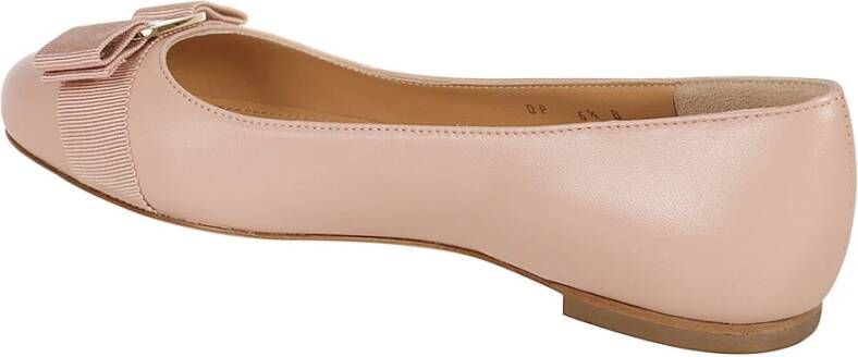 Salvatore Ferragamo Roze Platte Schoenen Varina Soft Pink Dames